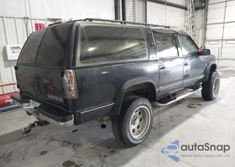 1994 Chevrolet Suburban K1500 from USA, damaged, VIN 1GNFK16K7RJ324693